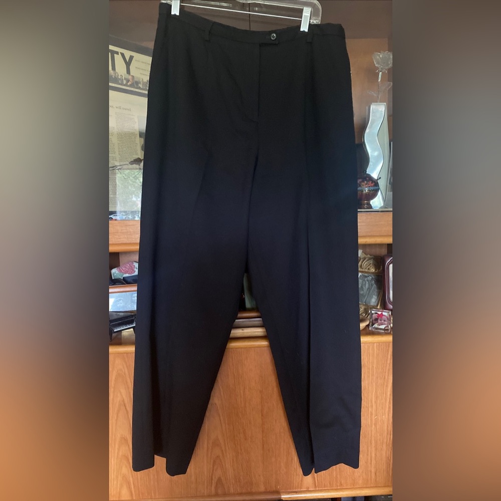 Pendleton Sz 18 (1X)ladies BLACK wool Gabardine wide leg Lined pants-nearly New